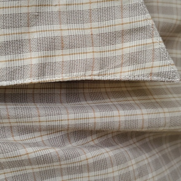 Comfort Outfitter NWT 3XL plaid light tan SS button down - Picture 9 of 12